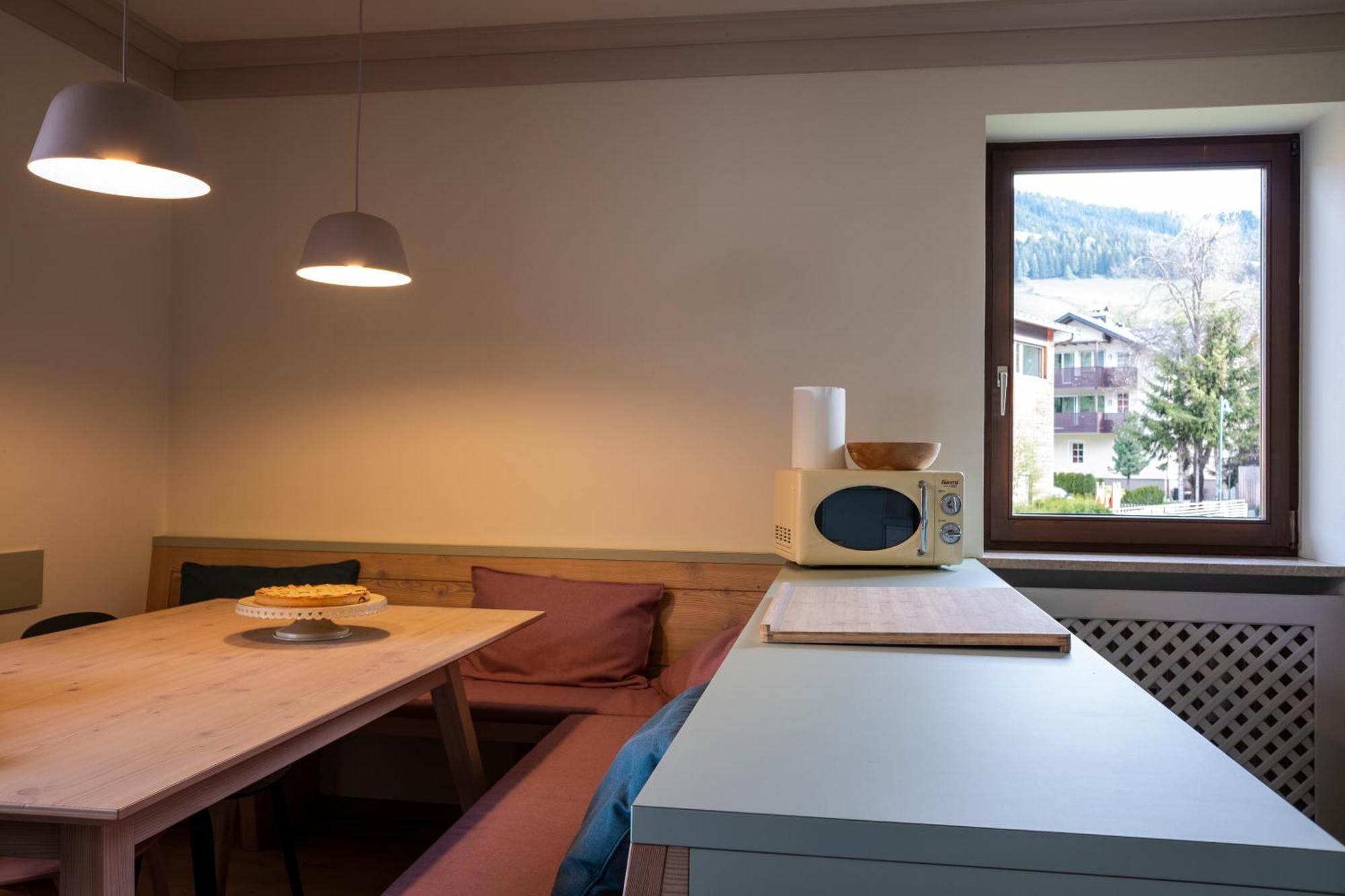 Rosa Alpina - Appartamento Nelle Dolomiti Toblach Exterior foto